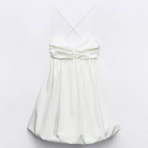 Short White Balloon dress